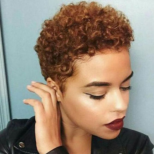 Natural Short Hairstyles for Black Females-18